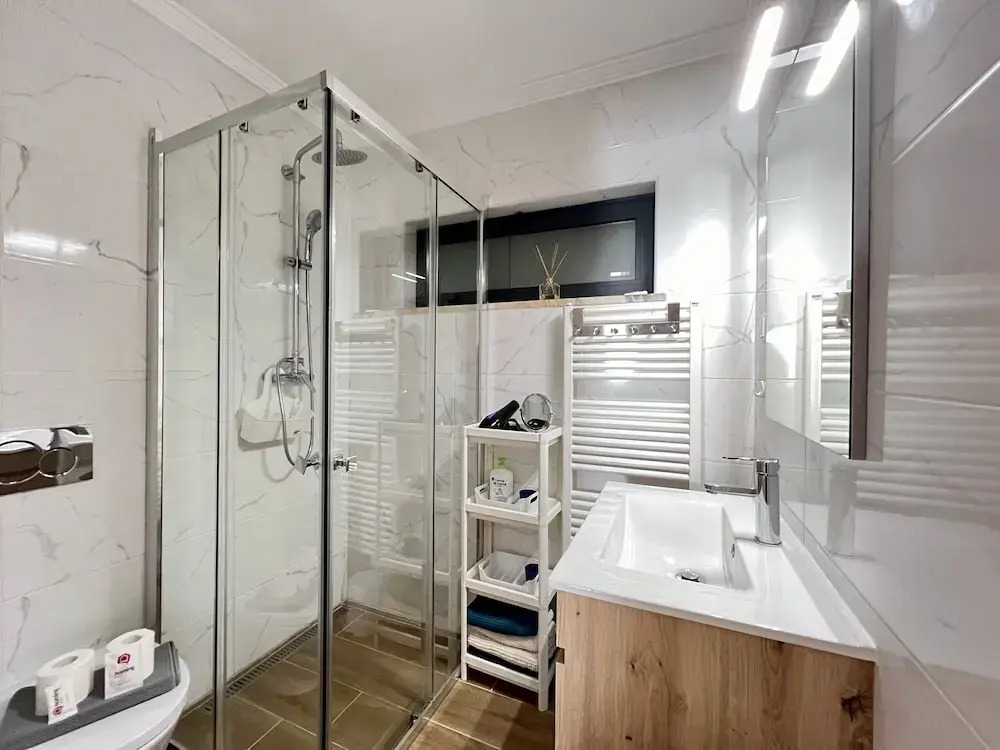 Algarve Premium Villa With Pool by Homing