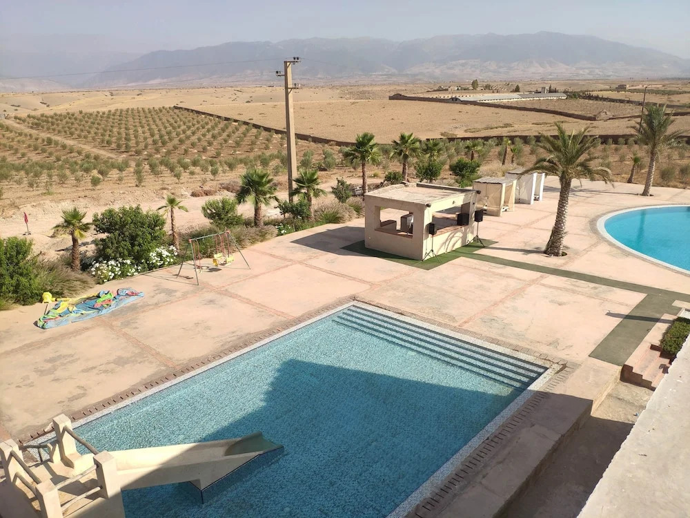 Les Jardins d Amizmiz 6 piscines