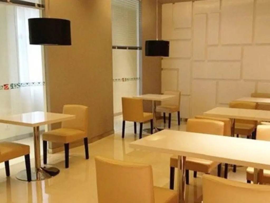 Jinjiang Inn Kunming Century City Branch