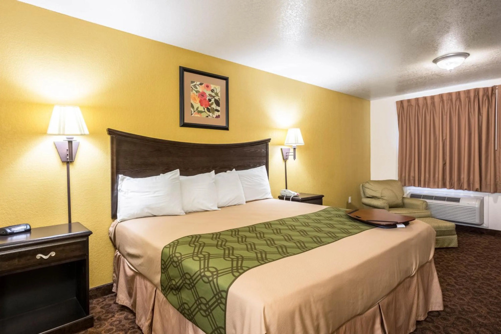 The Magnolia Hotel Searcy