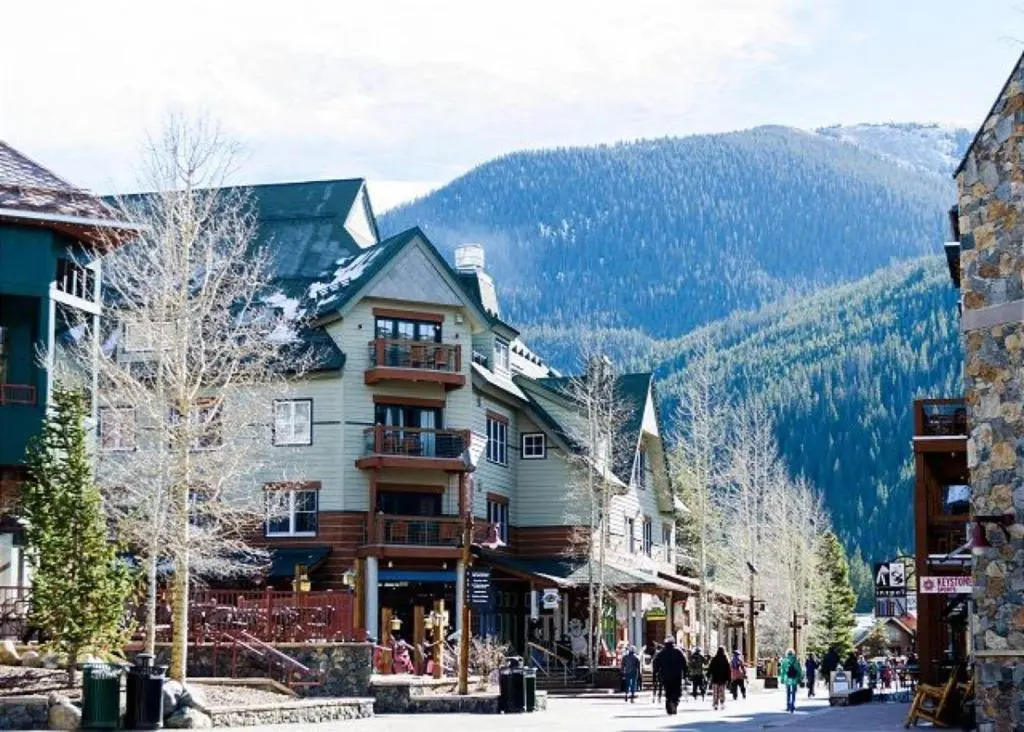 Settler's Creek #6563 by Summit County Mountain Retreats
