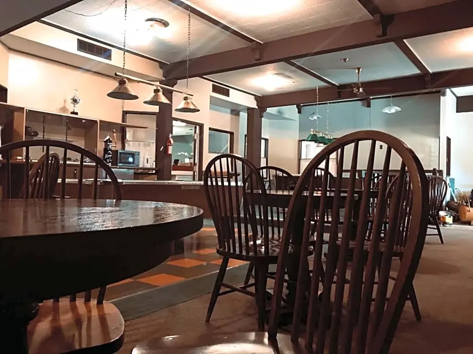 Western Lodge