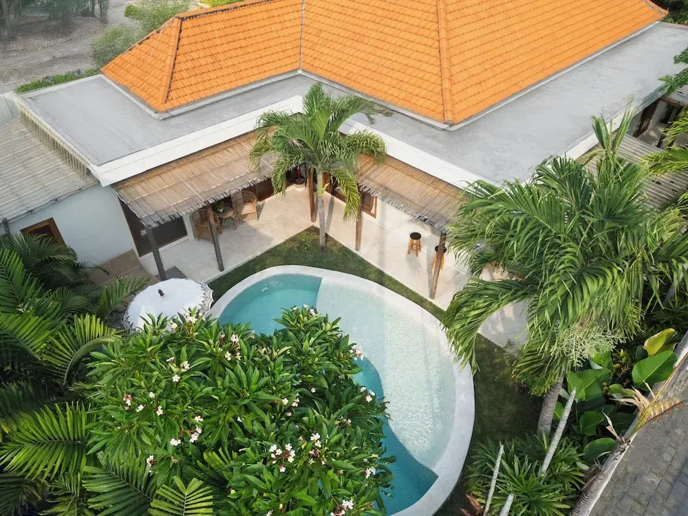 Victoria Villa by Betterplace