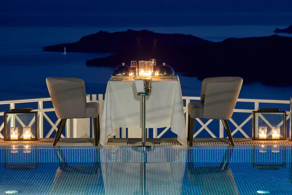 Petit Palace Suites