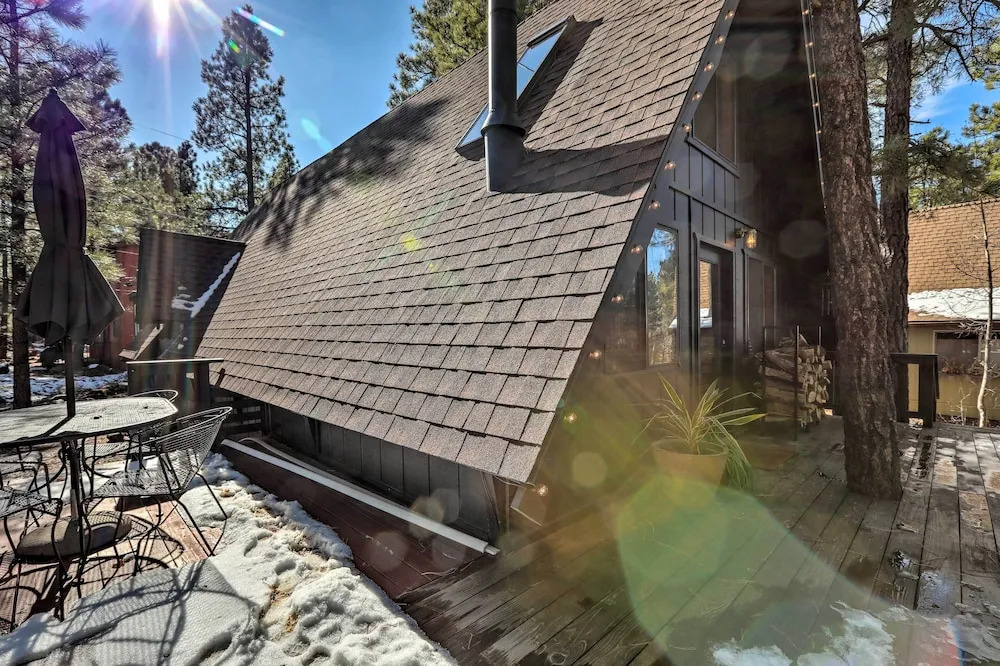 Deck & Forest Views: Munds Park A-frame Cabin