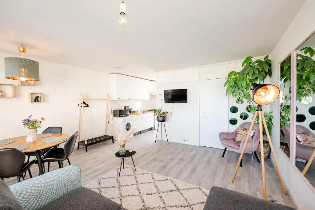 Amsterdam Beach Apartment 44