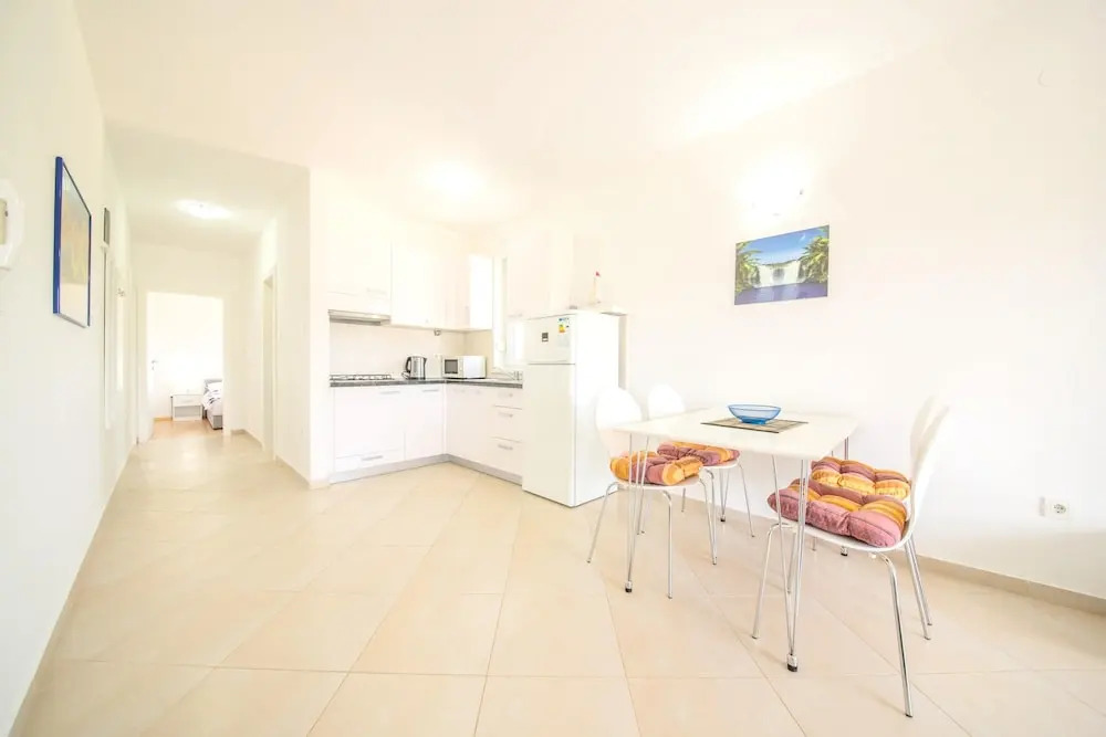 Apartment With 2 Bedrooms in Vrsi, With Enclosed Garden and Wifi - 350