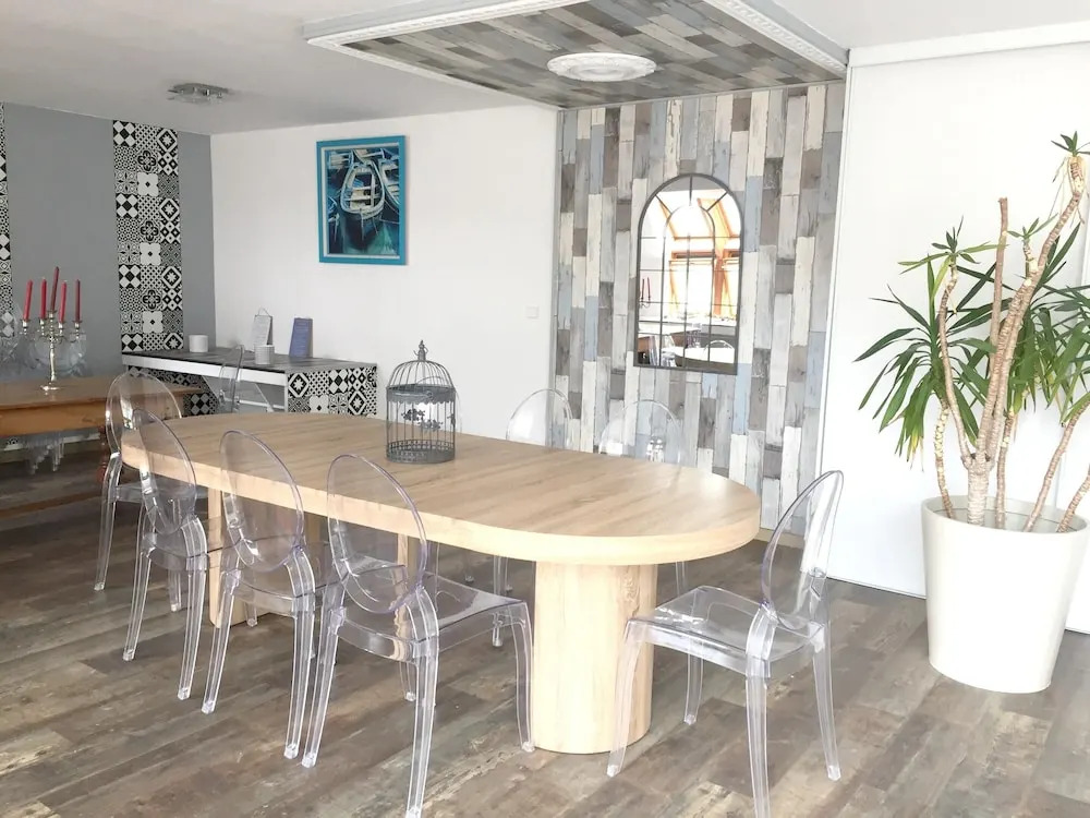 House With 3 Bedrooms in Saint-hernin, With Furnished Garden and Wifi