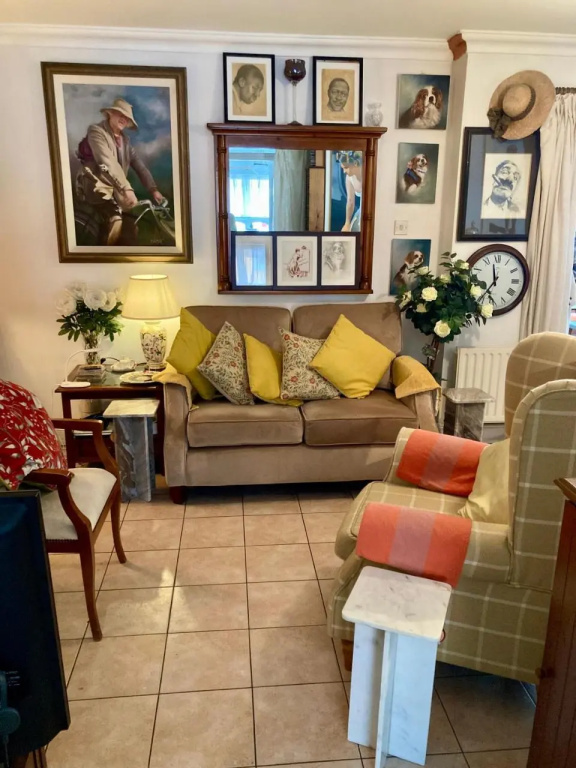 The Gallery B&B, the Glen, Kinsale ,County Cork