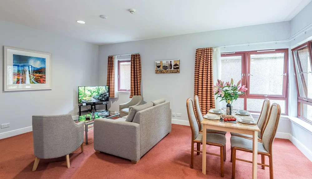 High Range Self-Catering Chalets