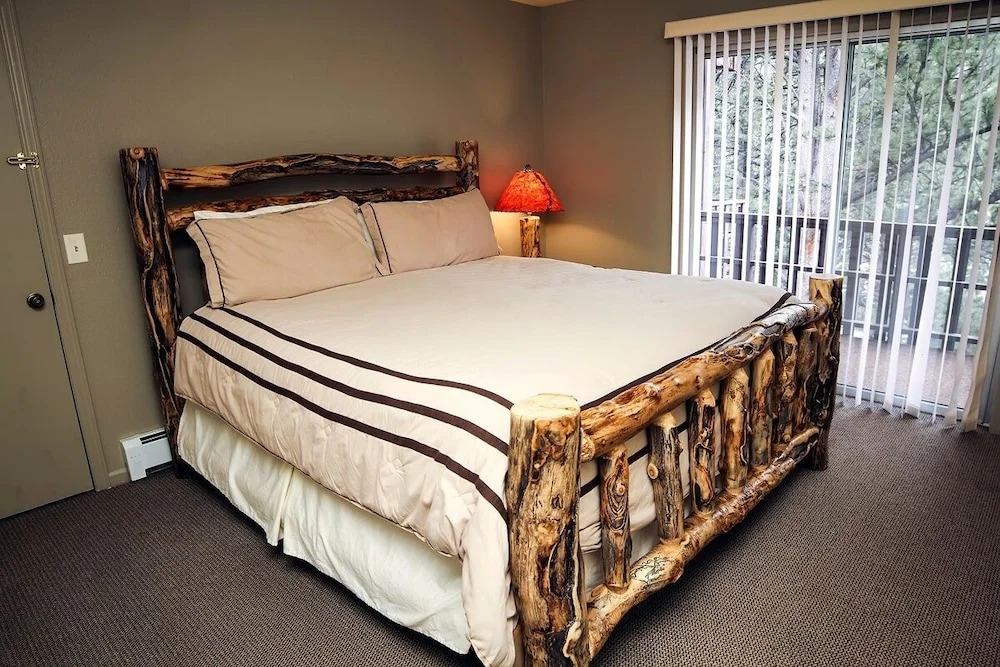 Fawn Valley Inn: 202 2 Bedroom Condo, Estes Park