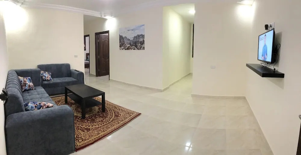 Rakan ApartHotel and Luxury Rooms