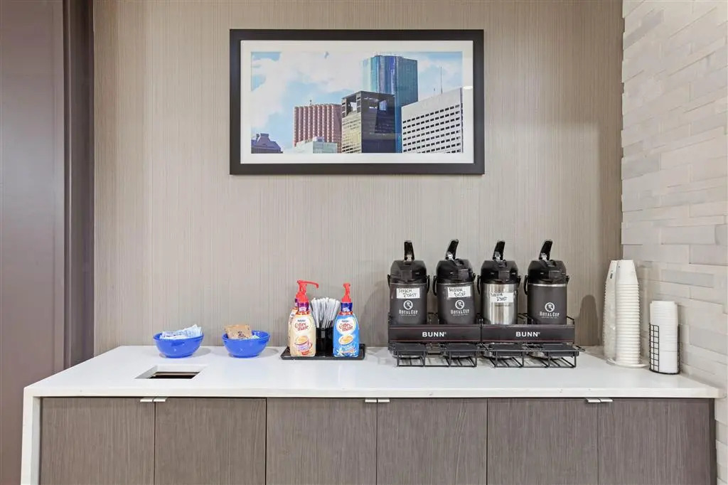 La Quinta Inn & Suites By Wyndham Houston Pasadena North