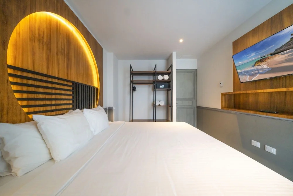 Jojo - 1 Bedroom Condo At Singular Joy