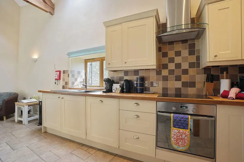 Holly Cottage