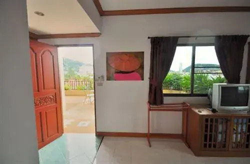 Baan Phil Guest House