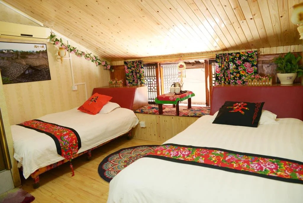 Langzhong Ancient Town Qinyou Inn