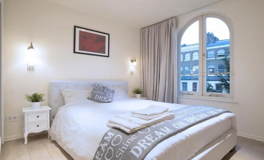2-bedroom Notting Hill Apartment With Terrace, London