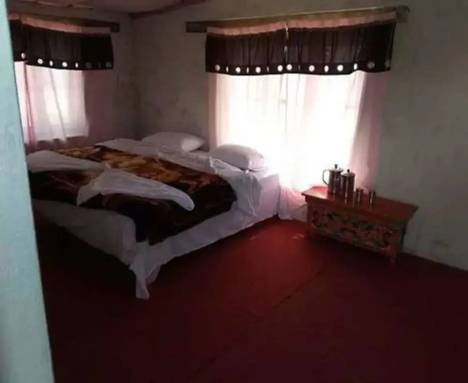 Camp Redstart