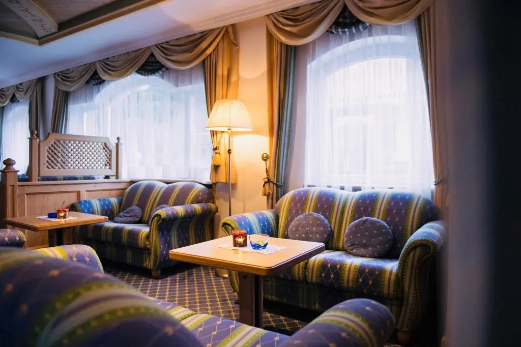 Hotel COSMEA - Your Dolomites & Honeymoon experience