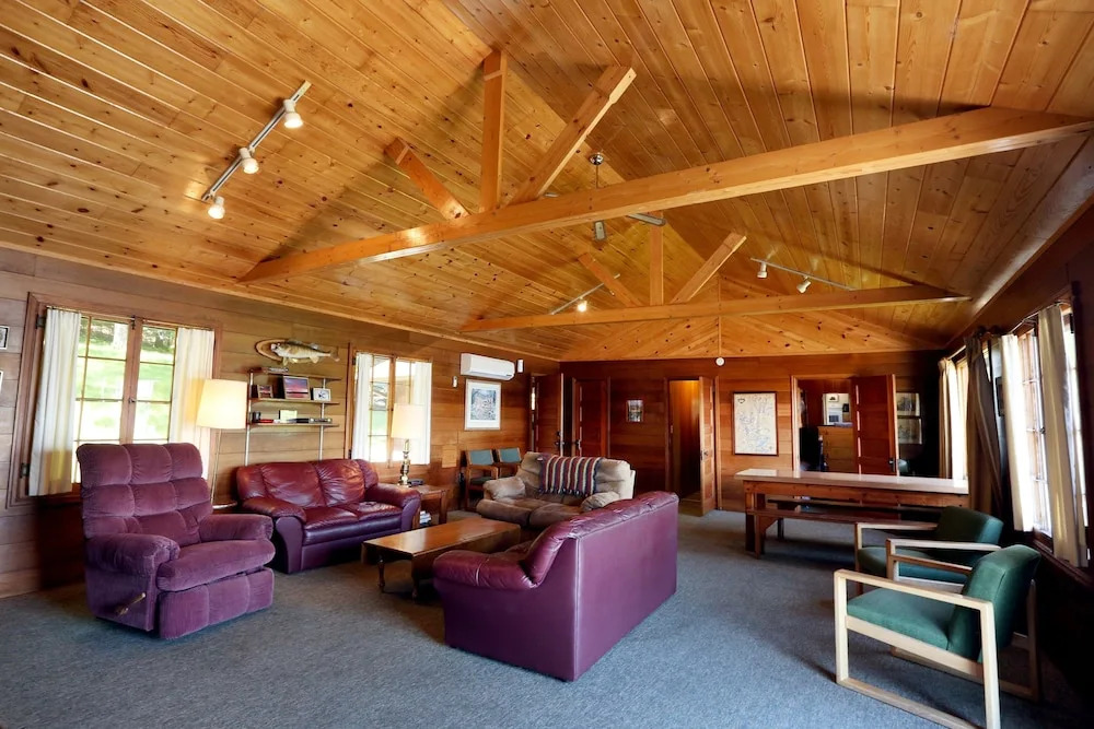 Five Lakes Resort