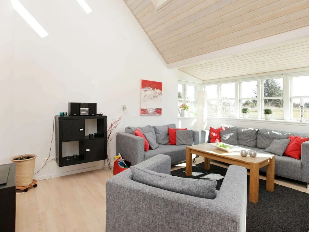 6 Person Holiday Home in Hirtshals-by Traum
