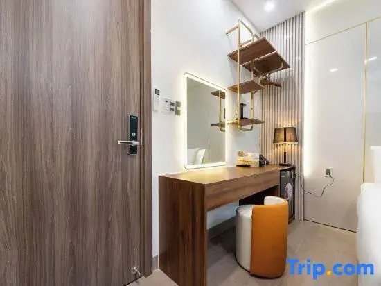 Lucky Star Hotel - Bui Vien Walking Street