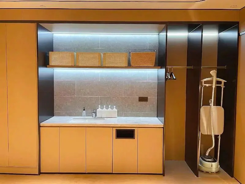 JI Hotel Xi'an Xinjiamiao Subway Station