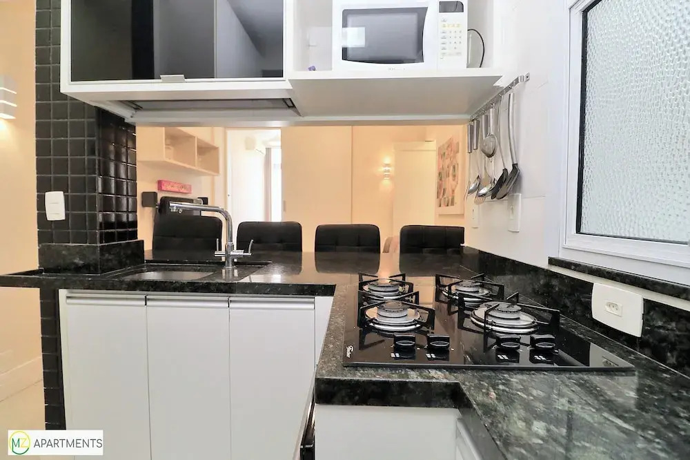 MZ Apartments Leme III