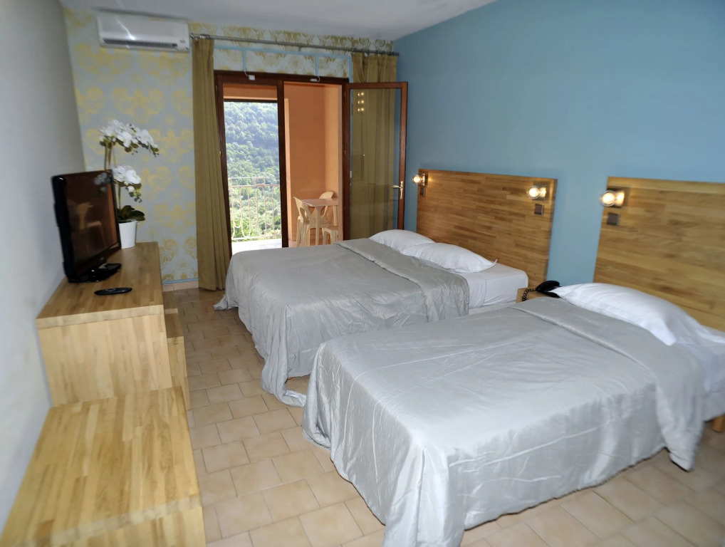 Logis Hotel Le Lonca