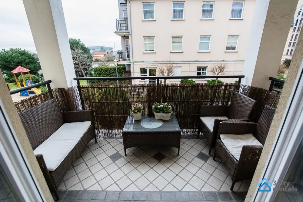Elegance Parkur 3City Rentals