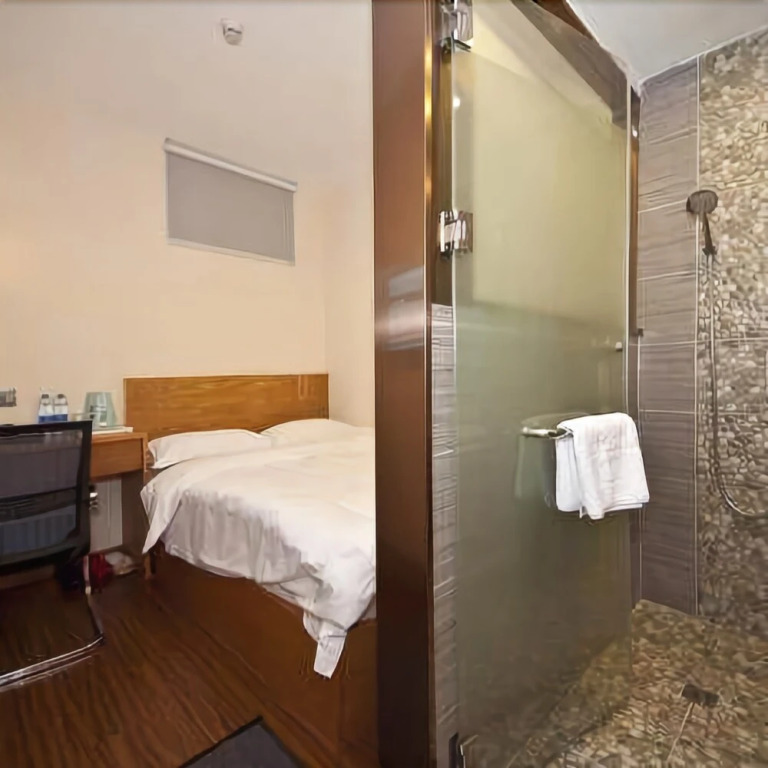 Hupan Yuejing Hotel (Fuzhou Jinshan Nongda)