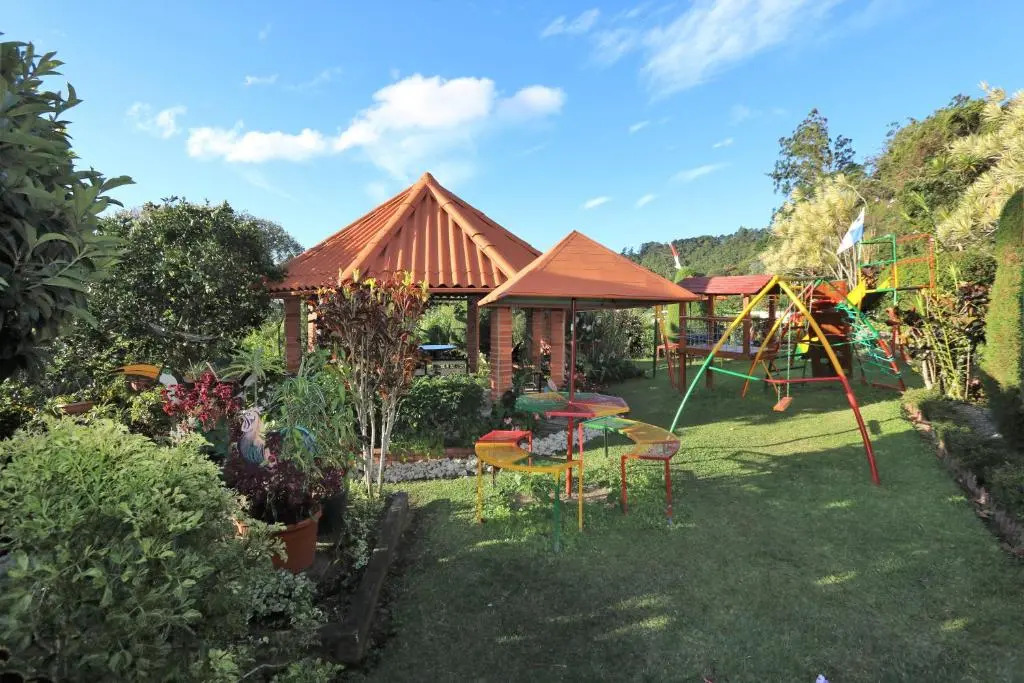 Aparthotel Los Pinos