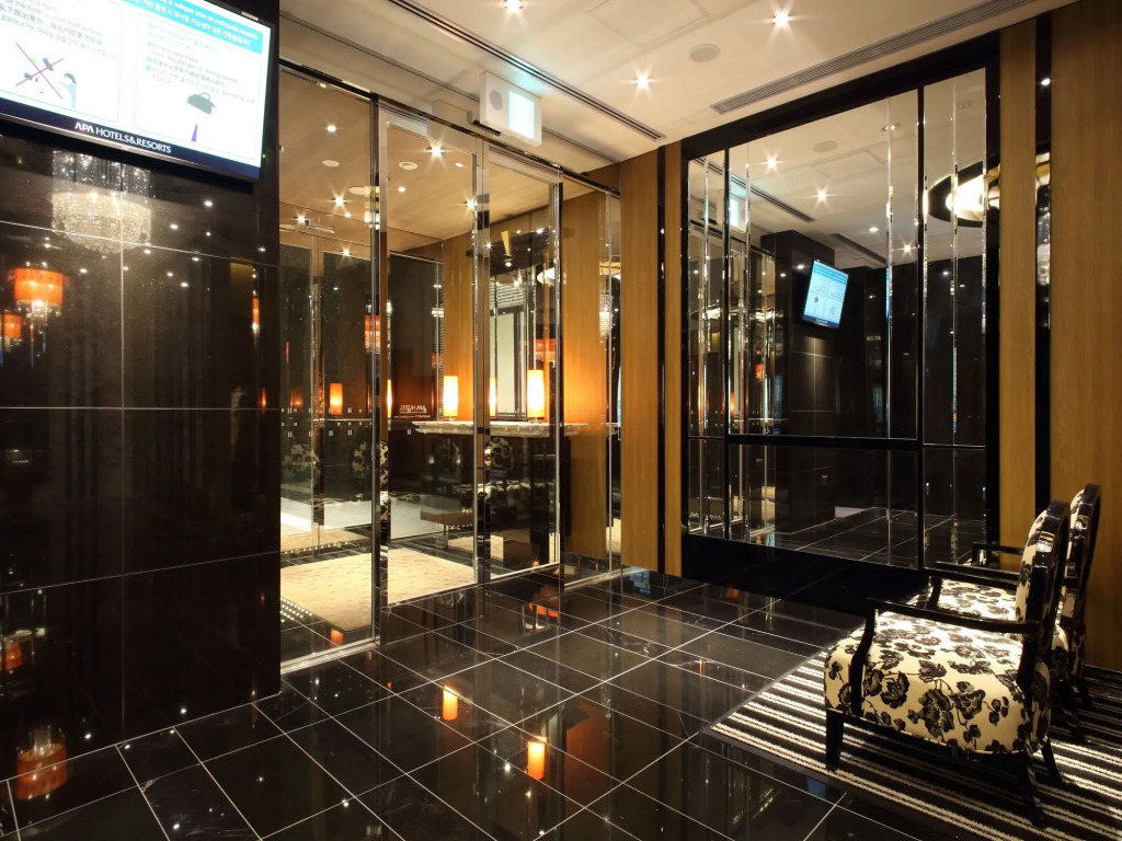 APA Hotel Midosuji Honmachi Ekihigashi