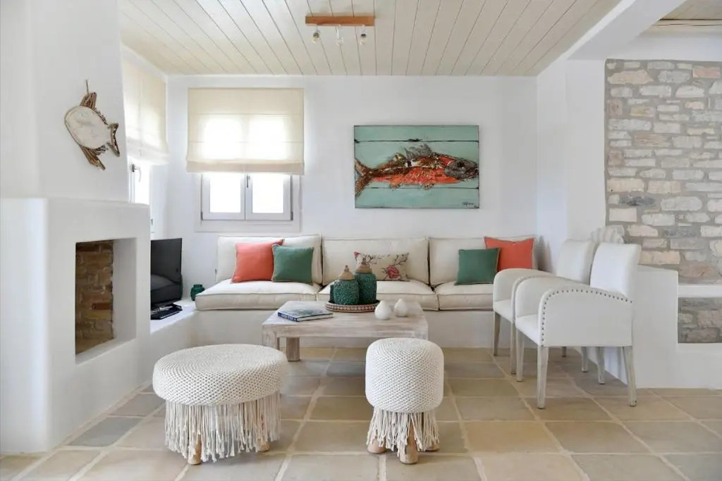 Luxury Paros Villa Villa Calypso Beautiful Serene Sleeps up to 11 Glisidia
