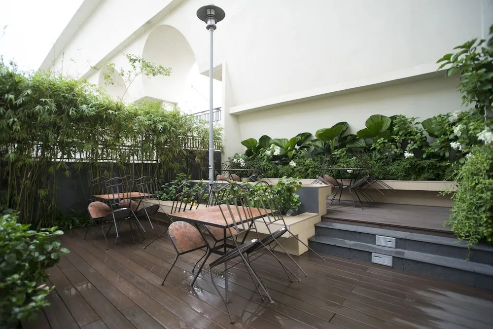 The Manner Luxury Apartment