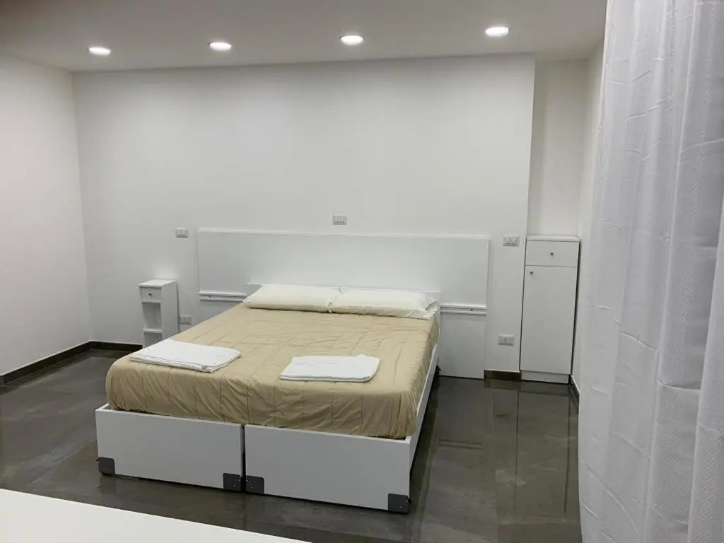 Mondo Suites Apartments