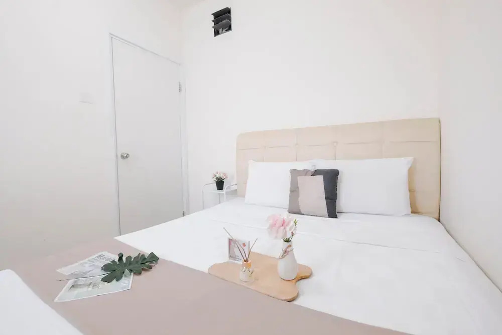 Neutral Tone 2Br At Green Pramuka City Apartment
