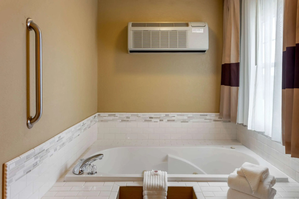 Comfort Inn Marshall Station