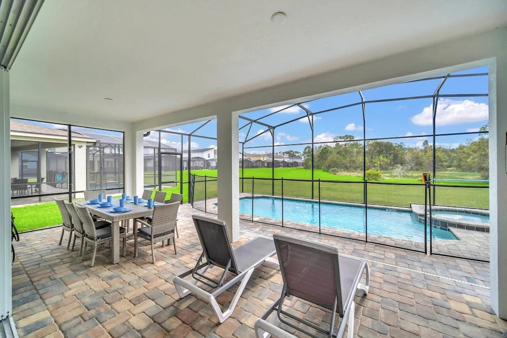 Luxury Villa SOUTH Facing Pool No Rear Neighbors Themed rooms theatre & Game Room #8SO8956