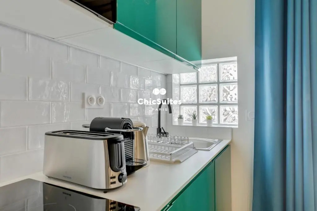 Bastille ChicSuites