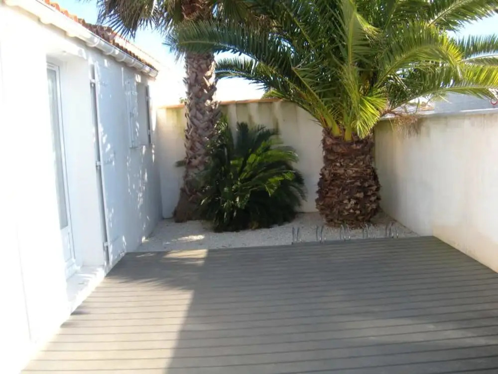 House With 2 Bedrooms in La Couarde-sur-mer, With Enclosed Garden and Wifi - 500 m From the Beach