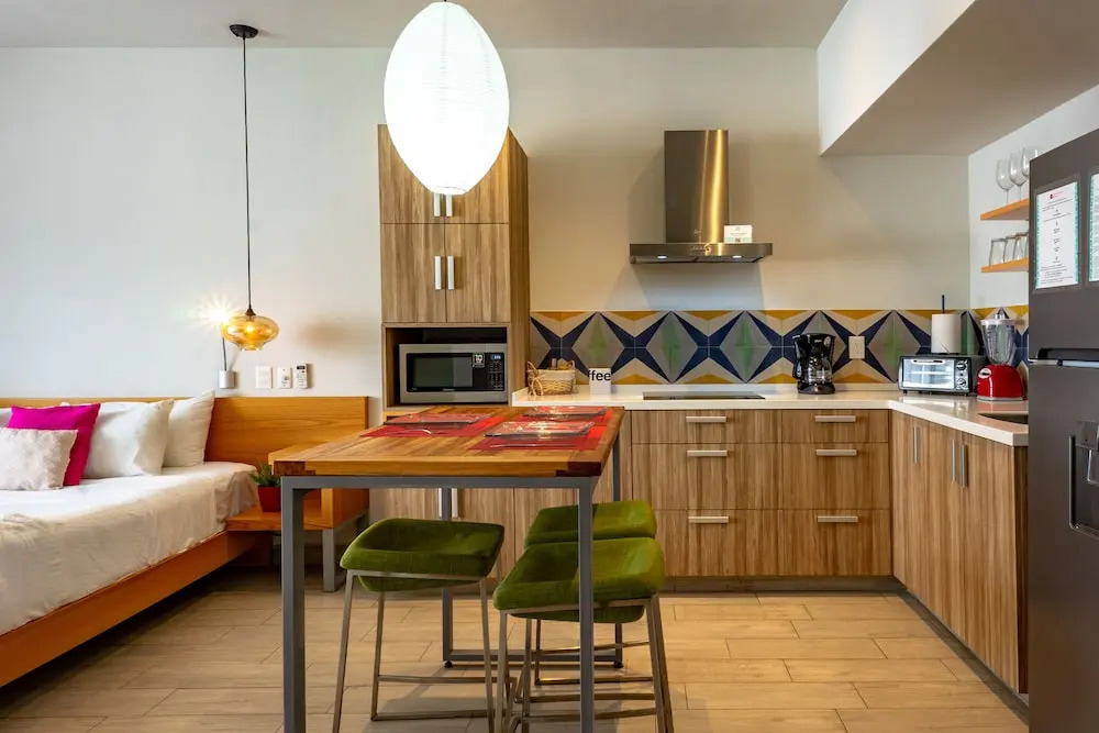 Opal Suites Apartments