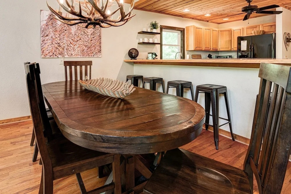Asheville Town 3 Bedroom Cabin