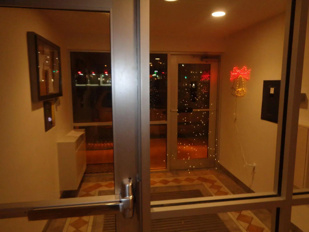 Riverview Suites