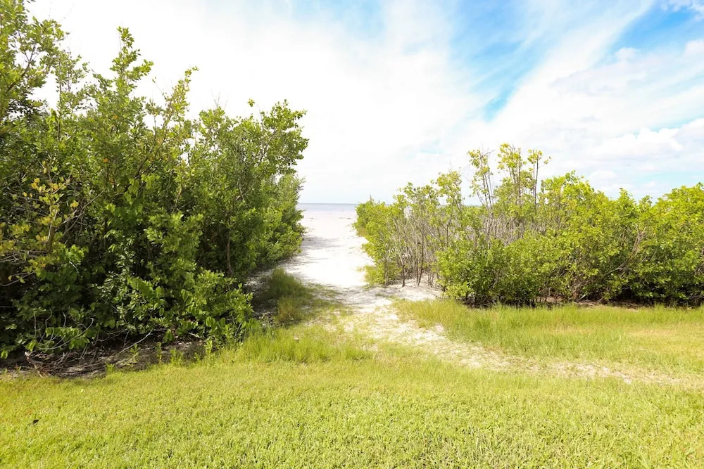 Estero Beach and Tennis 208A