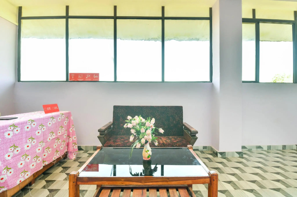 OYO 66916 Hotel Drizzle Mount