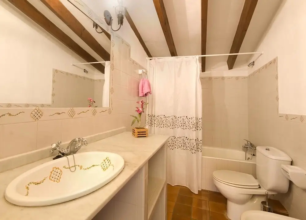 Villa - 3 Bedrooms with Pool and WiFi - 103216