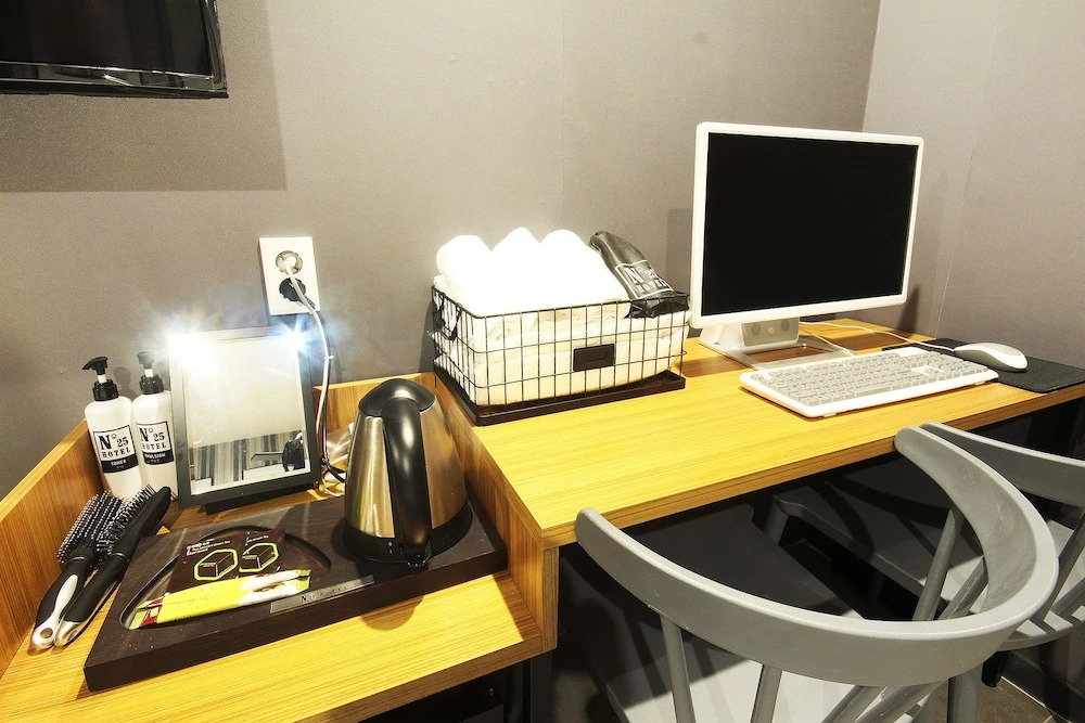 Changwon Myeongseo-Dong No. 25 Hotel Convention Branch