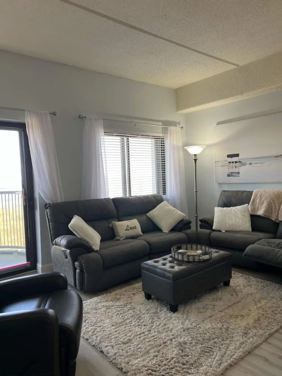 Uhost AI 2BR Condo Scenic Mountain Retreat